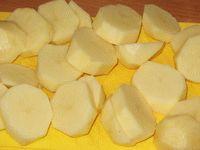 тлстые ломтики картошки